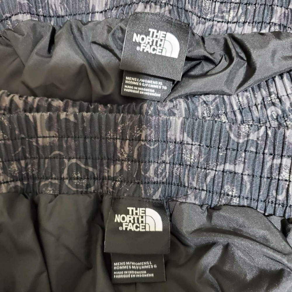 LAST PAIR. The North Face Rage rain pants WOMENS SZ LARGE / MENS MEDIUM - Picture 2 of 9